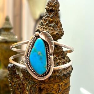 Vintage turquoise cuff